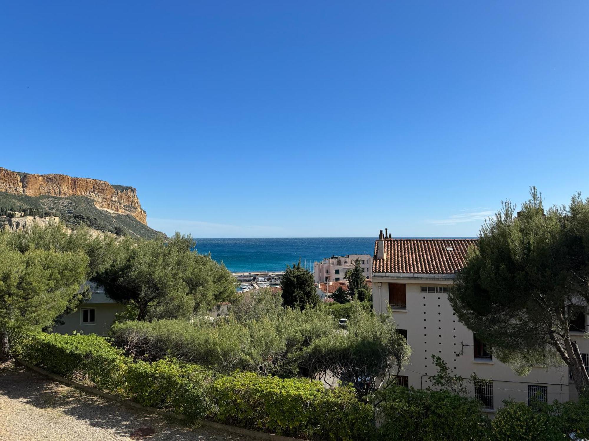 Appartamento Le Balcon De La Rade Cassis Esterno foto